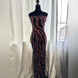 JLUX LABEL Midi Dress